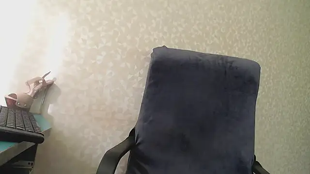 Snapshot of AssSexyXX chatting on March 7, 7:08 am AssSexyXX online show from March 7, 7:08 am