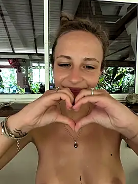 emma4xxx online show from February 27, 8:09 pm