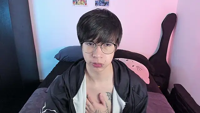 Aventure Twinks online show from November 22, 3:38 am