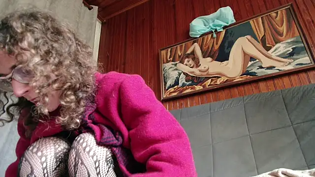 Prxscillia Tx online show from January 6, 1:52 pm