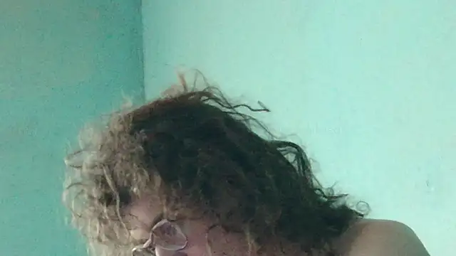 Prxscillia Tx online show from January 12, 8:57 am