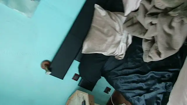 Prxscillia Tx online show from February 4, 1:38 pm