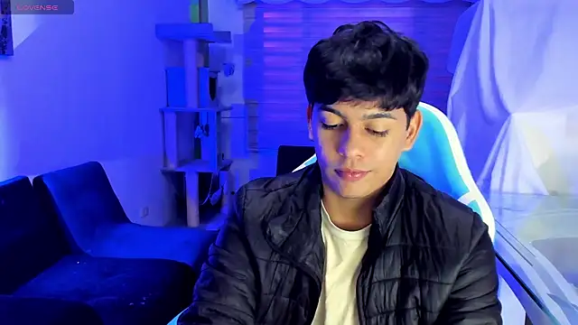 Franco Rizzo  online show from October 4, 2:31 am