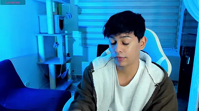 Franco Rizzo  online show from October 5, 12:31 am