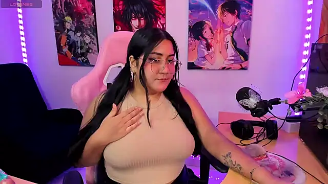 Snapshot of haru_u2 chatting on February 2, 6:42 pm haru u2 online show from February 2, 6:42 pm