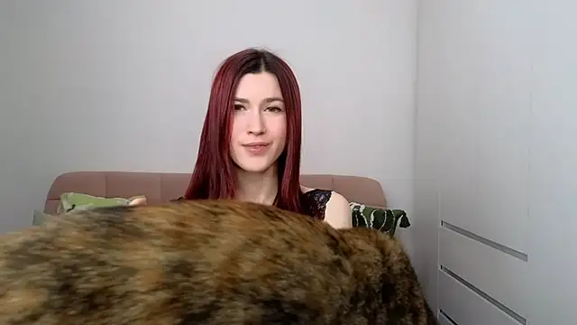 AliciaNewell online show from October 9, 4:21 am