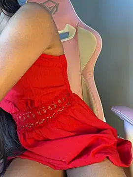 Snapshot of sneha_babe chatting on October 21, 12:55 am sneha babe online show from October 21, 12:55 am