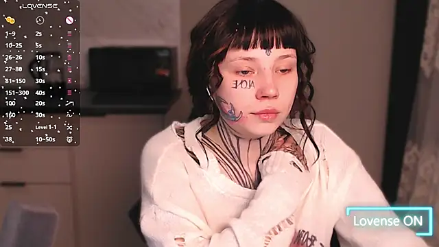 tradishka online show from March 10, 8:34 pm