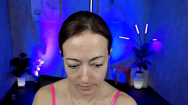 kimberlyray777 online show from January 10, 7:35 am