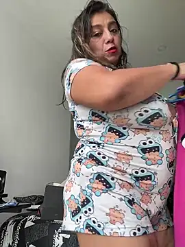 MrsFoucher online show from February 14, 9:10 pm