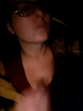 sweetkitty111 online show from November 9, 1:59 am