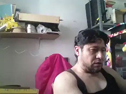 Snapshot of simpatico1000 chatting on February 7, 6:45 pm simpatico1000 online show from February 7, 6:45 pm