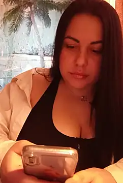 DaisyStreet online show from March 12, 3:40 pm