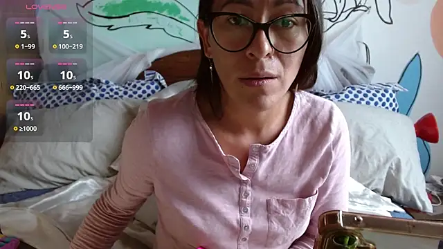 Snapshot of lupita84 chatting on September 27, 7:30 pm lupita84 online show from September 27, 7:30 pm