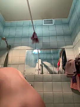 LikaCat online show from February 18, 1:10 am