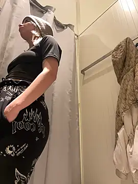 LikaCat online show from February 21, 6:07 am