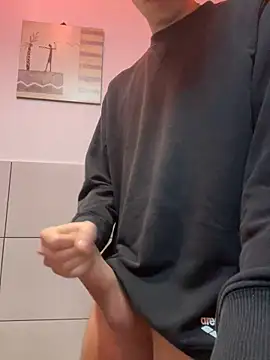 M1LL10N online show from January 2, 3:40 pm