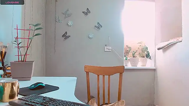 RosaJil online show from January 7, 1:03 pm