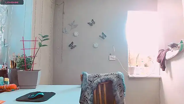 RosaJil online show from February 8, 1:22 pm