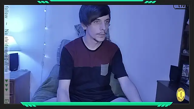 Snapshot of tobix_ chatting on December 8, 2:49 am tobix online show from December 8, 2:49 am