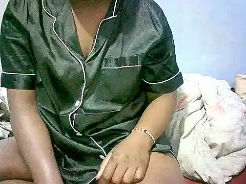 honeypotsweet online show from September 27, 6:40 am