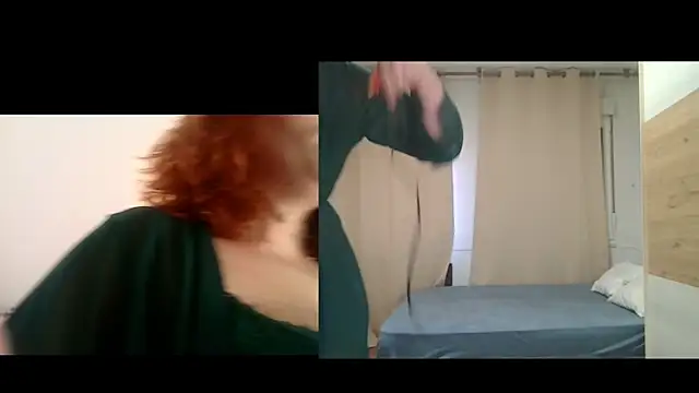 Snapshot of valentinaxcam chatting on October 6, 8:56 am valentinaxcam online show from October 6, 8:56 am