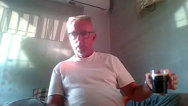 tuggy59 online show from November 9, 7:28 am