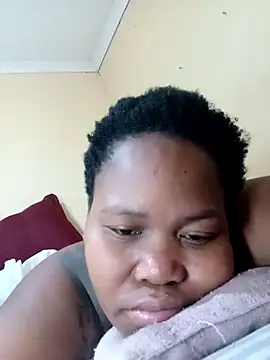 Snapshot of Real1SweetQueen chatting on March 9, 6:50 am Real1SweetQueen online show from March 9, 6:50 am