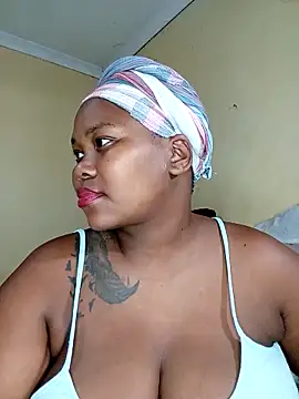 Snapshot of Real1SweetQueen chatting on March 16, 7:06 pm Real1SweetQueen online show from March 16, 7:06 pm