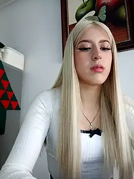 Snapshot of eva-2023 chatting on December 13, 7:53 pm eva-2023 online show from December 13, 7:53 pm