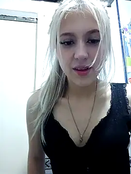 Snapshot of eva-2023 chatting on January 2, 3:58 am eva-2023 online show from January 2, 3:58 am