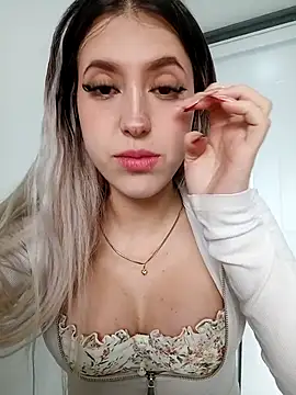 Snapshot of eva-2023 chatting on October 6, 5:10 pm eva-2023 online show from October 6, 5:10 pm