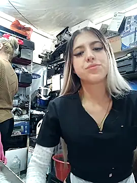 Snapshot of eva-2023 chatting on October 8, 5:32 pm eva-2023 online show from October 8, 5:32 pm