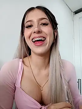 Snapshot of eva-2023 chatting on October 14, 5:14 pm eva-2023 online show from October 14, 5:14 pm