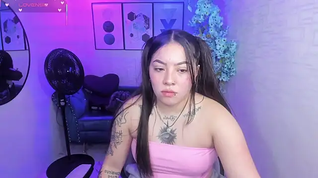 Isa reel online show from September 18, 3:58 pm