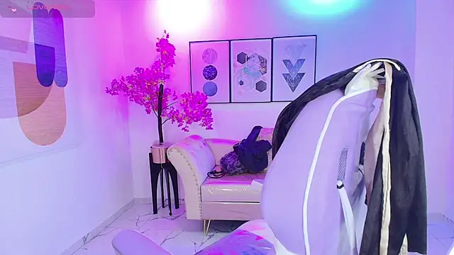 Isa reel online show from October 6, 7:44 pm