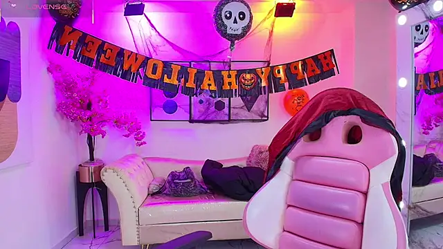 Isa reel online show from October 30, 7:25 pm