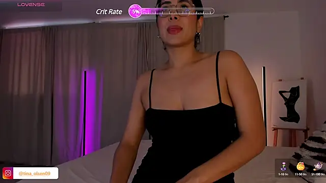 tina olsen07 online show from January 24, 8:54 pm