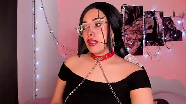 willow poisson online show from September 25, 5:16 pm