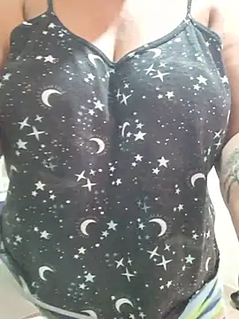 Snapshot of Gimena41 chatting on December 4, 2:59 pm Gimena41 online show from December 4, 2:59 pm