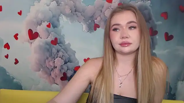 Snapshot of StacyYellig chatting on February 19, 10:53 pm StacyYellig online show from February 19, 10:53 pm