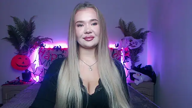 Snapshot of StacyYellig chatting on November 2, 8:33 pm StacyYellig online show from November 2, 8:33 pm