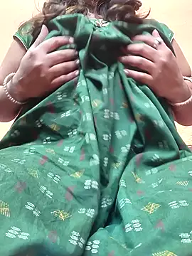 CUTE SOPHIA- online show from December 22, 11:33 am