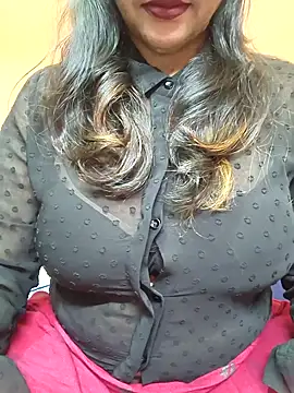 CUTE SOPHIA- online show from January 23, 6:45 pm