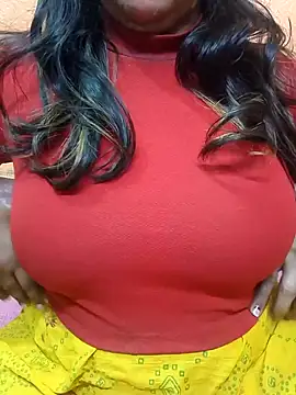 CUTE SOPHIA- online show from February 6, 7:07 pm