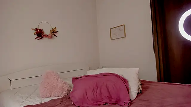 Snapshot of Anna_Sinner chatting on February 28, 9:25 am Anna Sinner online show from February 28, 9:25 am