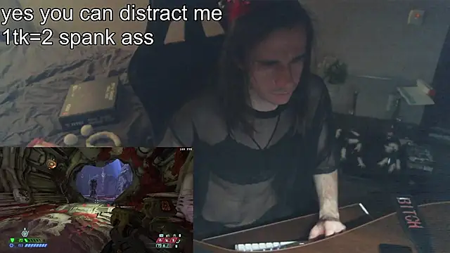 Snapshot of izilizi_23 chatting on December 14, 7:14 pm izilizi 23 online show from December 14, 7:14 pm