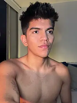 santiago 01 online show from December 16, 11:07 pm