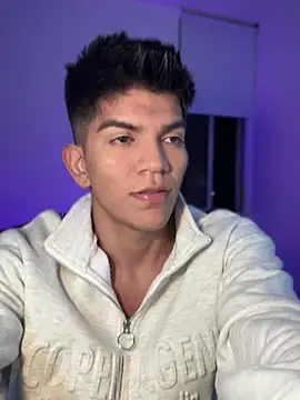 santiago 01 online show from January 15, 3:22 am