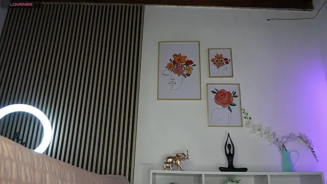 LillyDolls23 online show from September 17, 12:51 pm